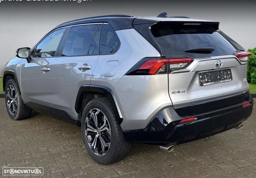 Toyota RAV4 - 3