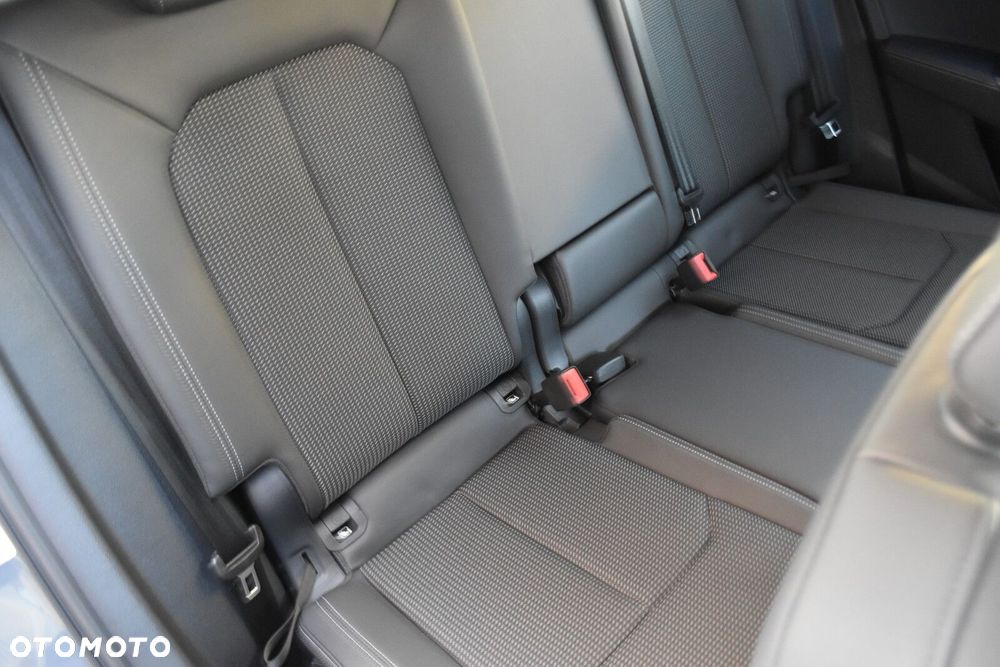 Audi Q3 35 TFSI Advanced S tronic - 33