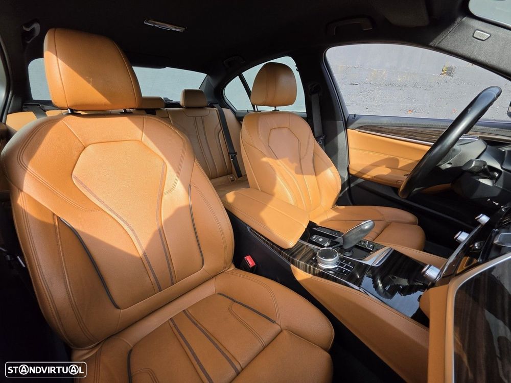 BMW 530 e iPerformance Line Luxury - 4