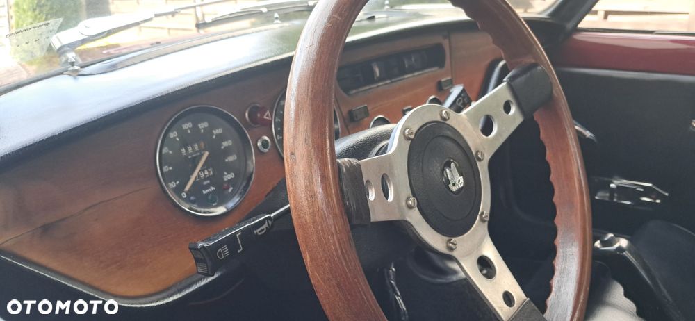 Triumph Spitfire - 23