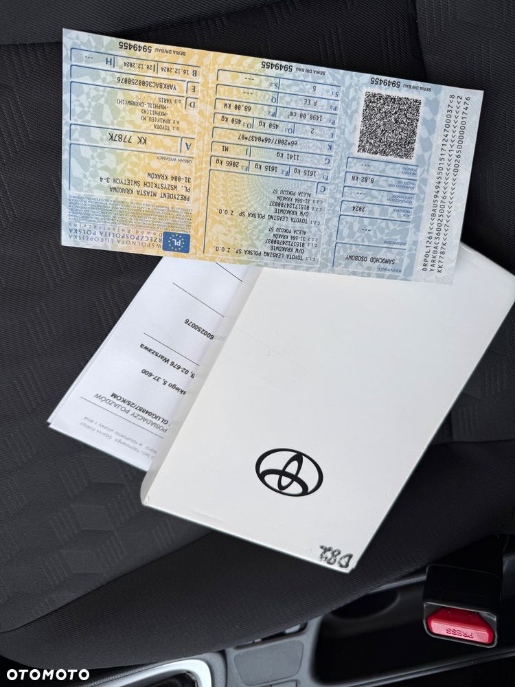 Toyota Yaris Hybrid 1.5 Comfort - 39