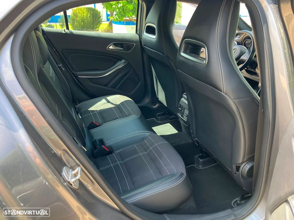Mercedes-Benz GLA 200 (CDI) d 4Matic 7G-DCT Urban - 10
