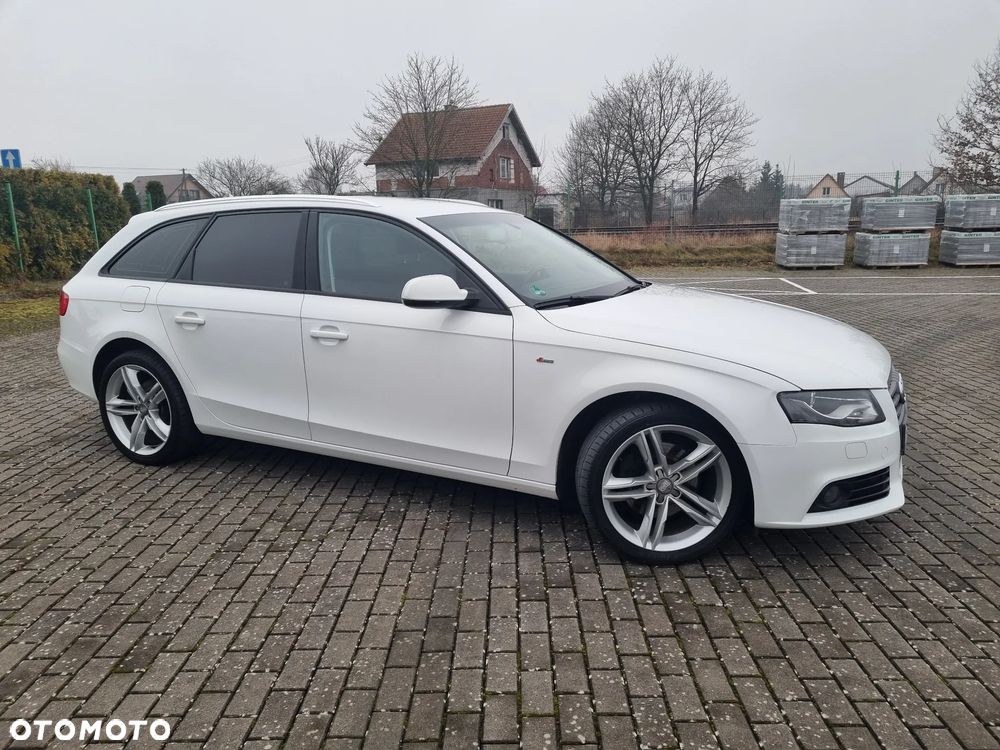 Audi A4 Avant 2.0 TDI DPF Ambiente - 16