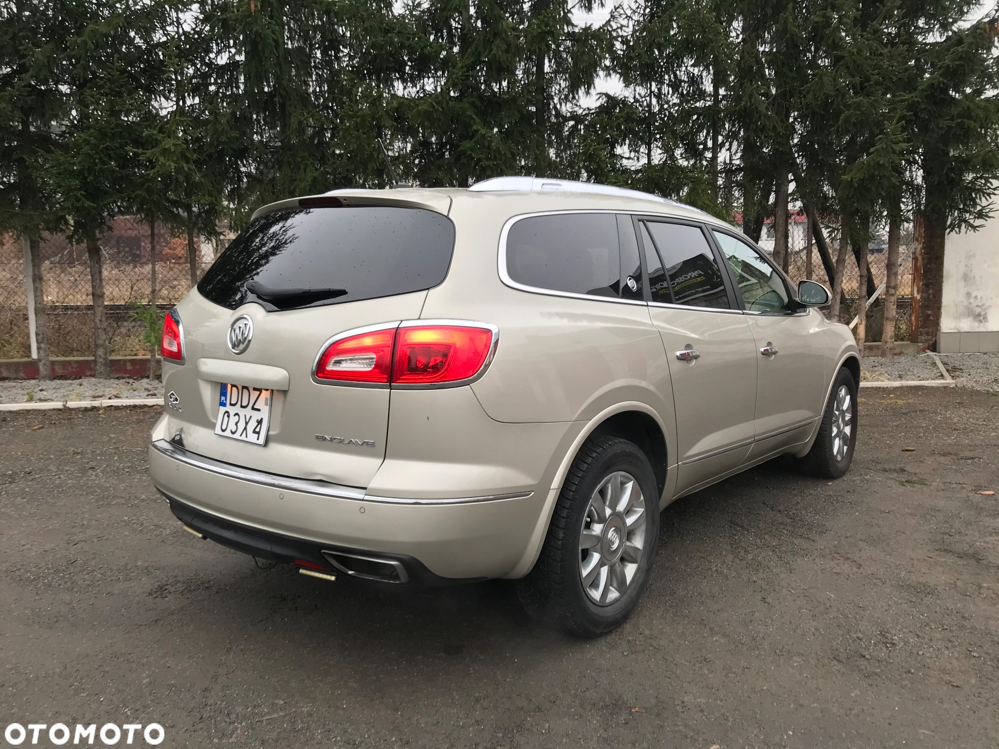 Buick Enclave - 6