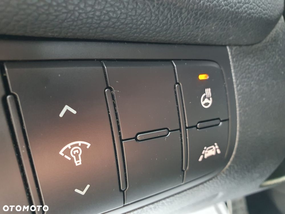Kia Ceed 1.6 T-GDI GT XL - 38