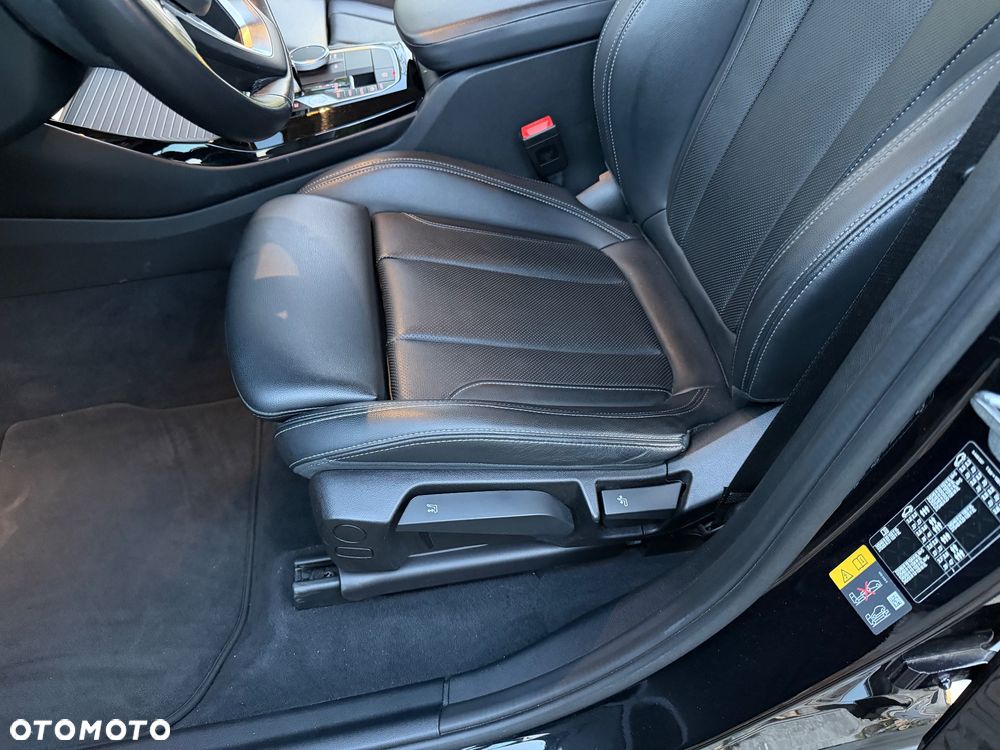 BMW X3 - 33