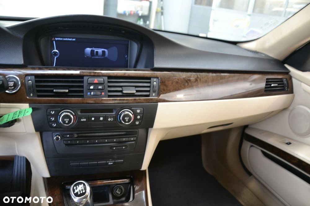 BMW Seria 3 - 15