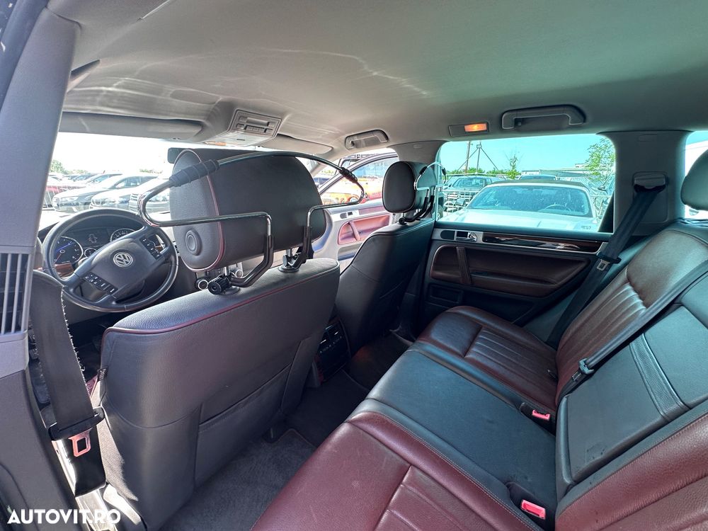 Volkswagen Touareg - 27