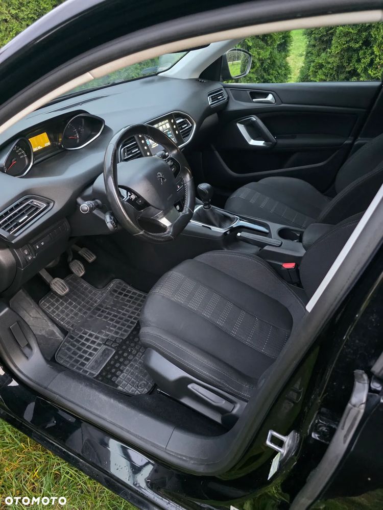 Peugeot 308 SW 1.6 BlueHDi Active S&S - 9