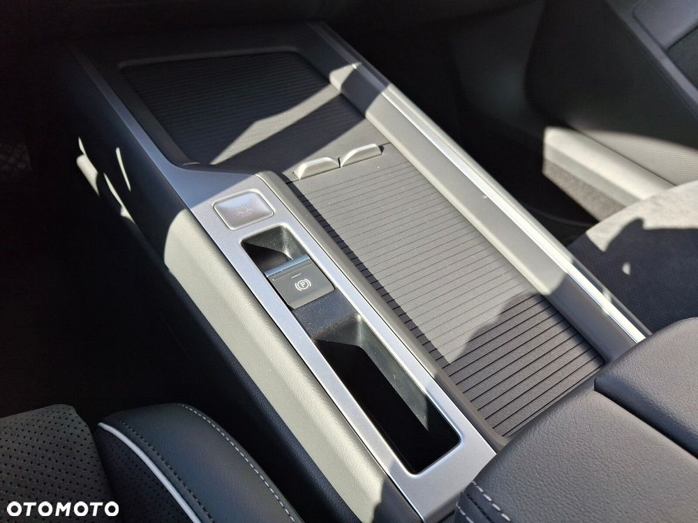 Volkswagen Passat - 35