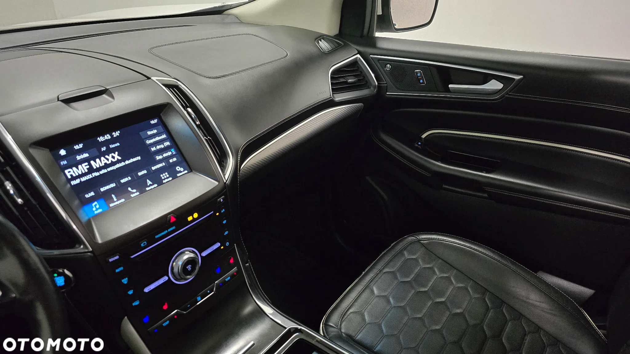Ford Edge 2.0 EcoBlue Bi-Turbo 4x4 Vignale - 26