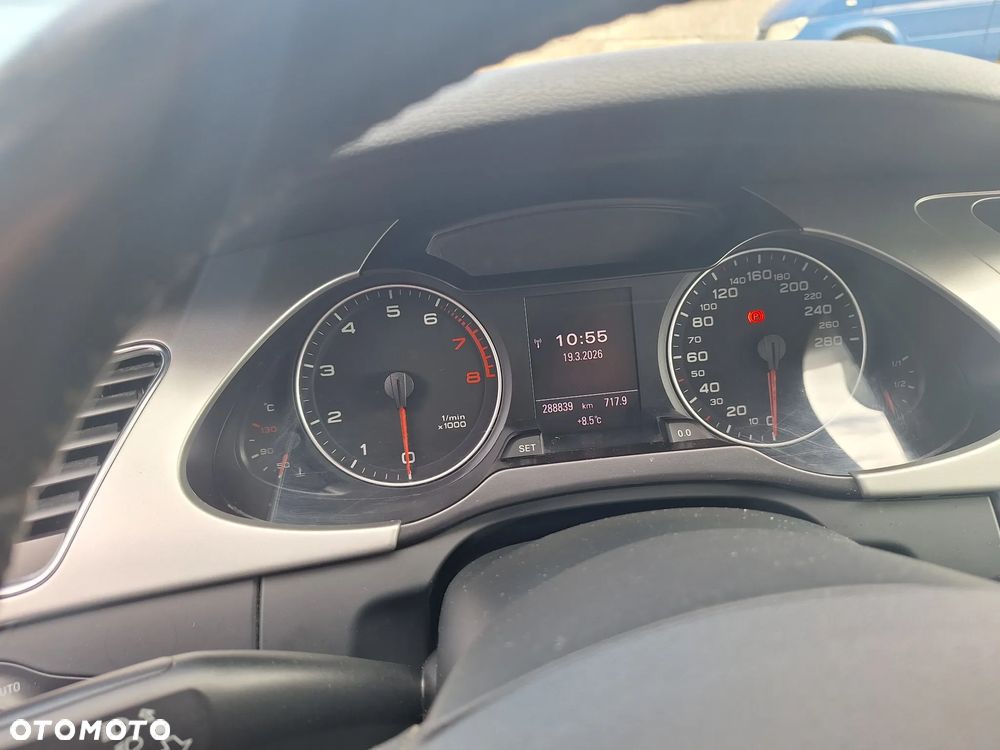 Audi A4 Avant 1.8 TFSI Attraction - 8