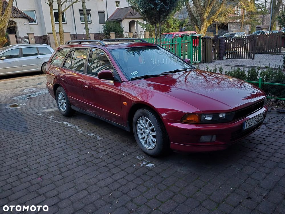 Mitsubishi Galant - 20