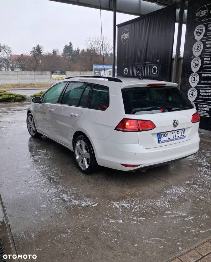 Volkswagen Golf - 4