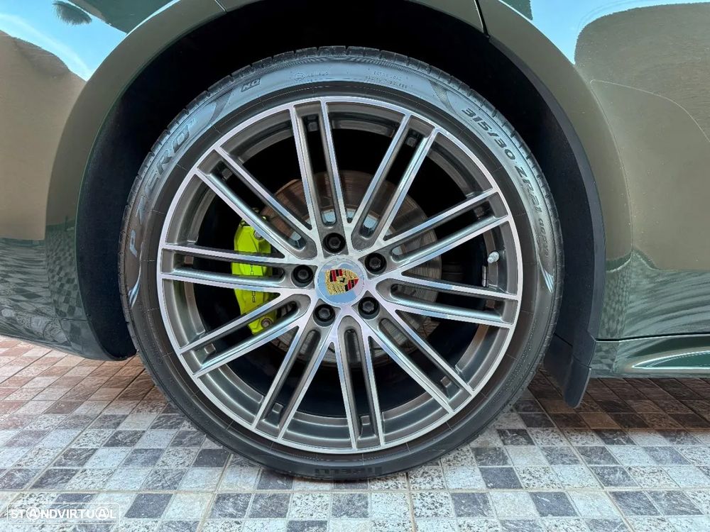 Porsche Panamera Sport Turismo 4 E-Hybrid - 6
