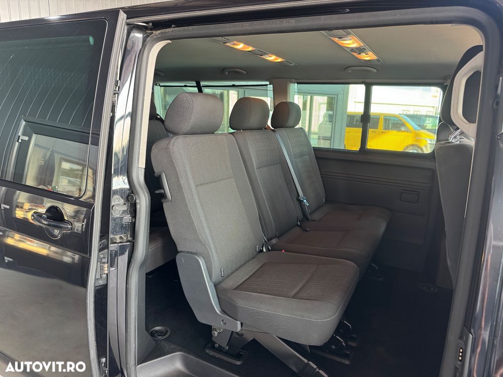 Volkswagen Caravelle LR Highline DSG - 15