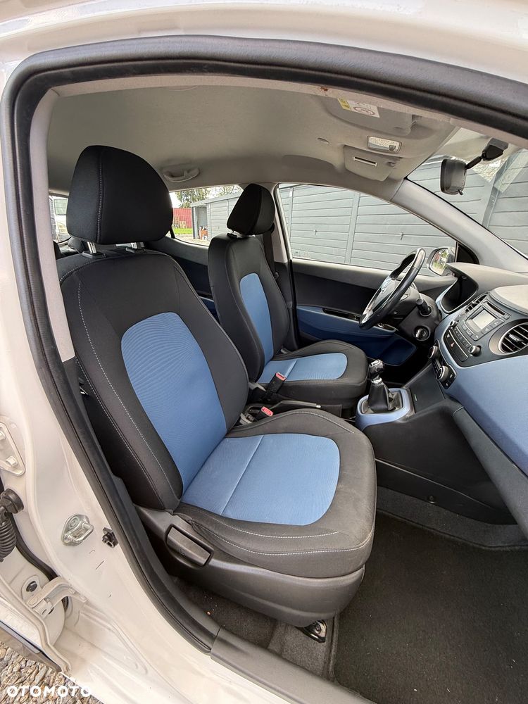 Hyundai i10 1.0 BlueDrive Go - 21