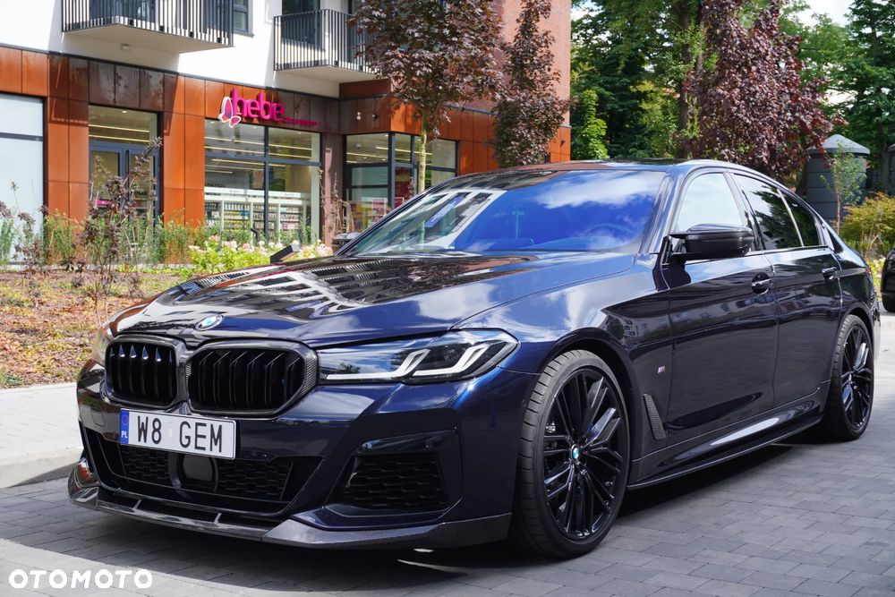 BMW Seria 5 M550i xDrive sport - 2