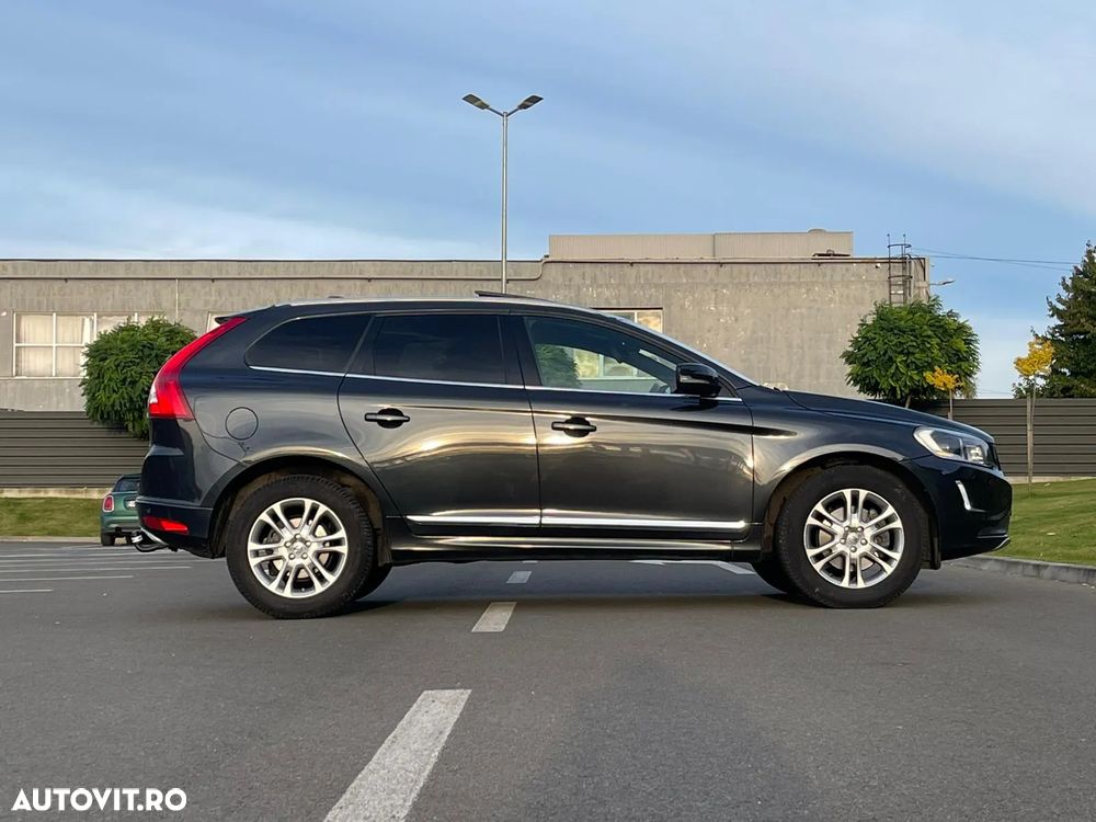 Volvo XC 60 D4 Geartronic Momentum - 12