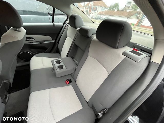 Chevrolet Cruze 2.0 VDCi LS - 12