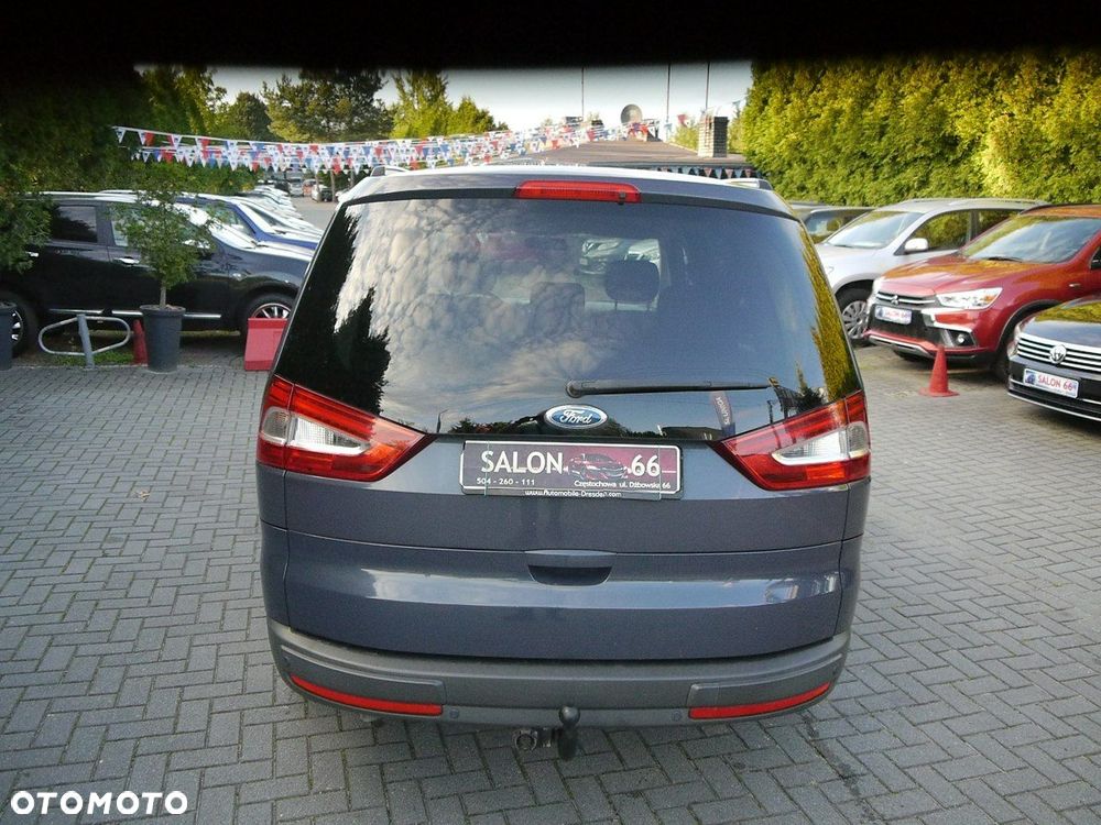 Ford Galaxy 2.0 TDCi Ambiente - 11