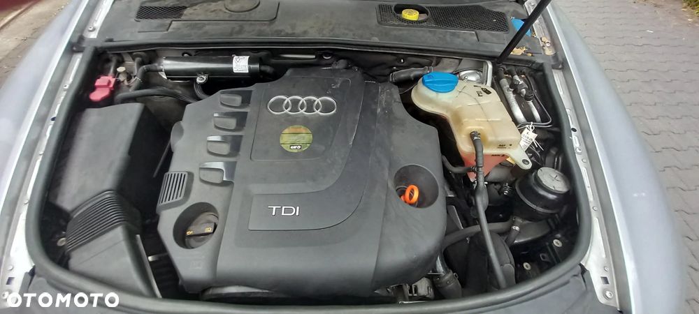 Audi A6 Avant - 14