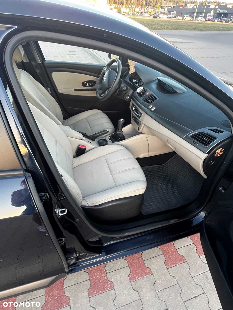 Renault Fluence - 4