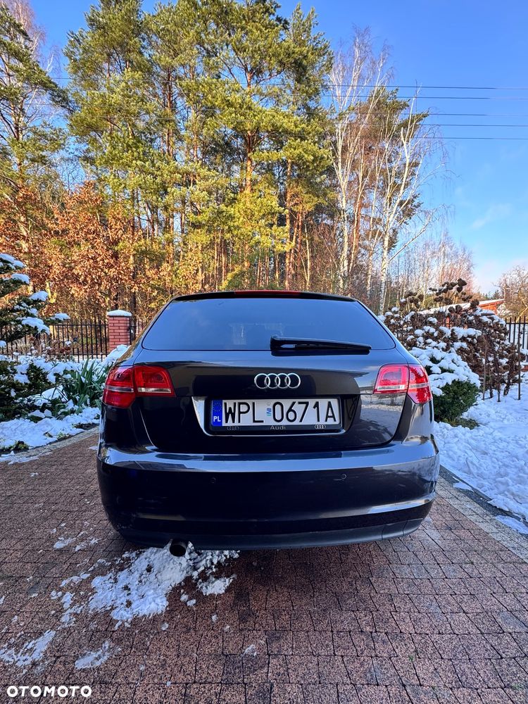 Audi A3 Sportback 1.6 TDI Attraction - 9