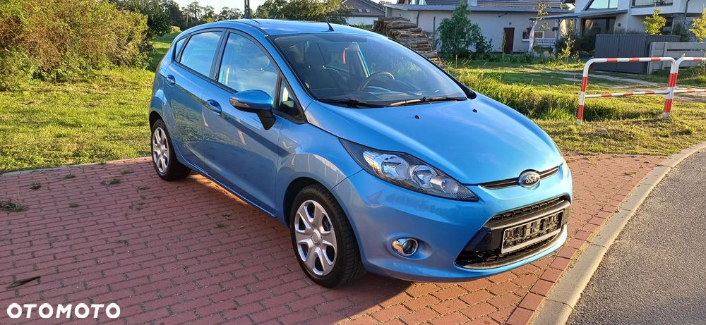 Ford Fiesta 1.25 Champions Edition - 3