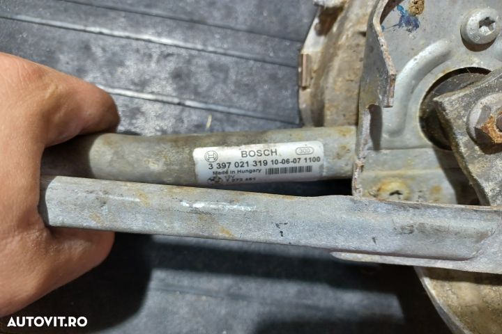 Ansamblu stergatoare parbriz volan pe stanga 7272367 7272367 BMW Seri - 4