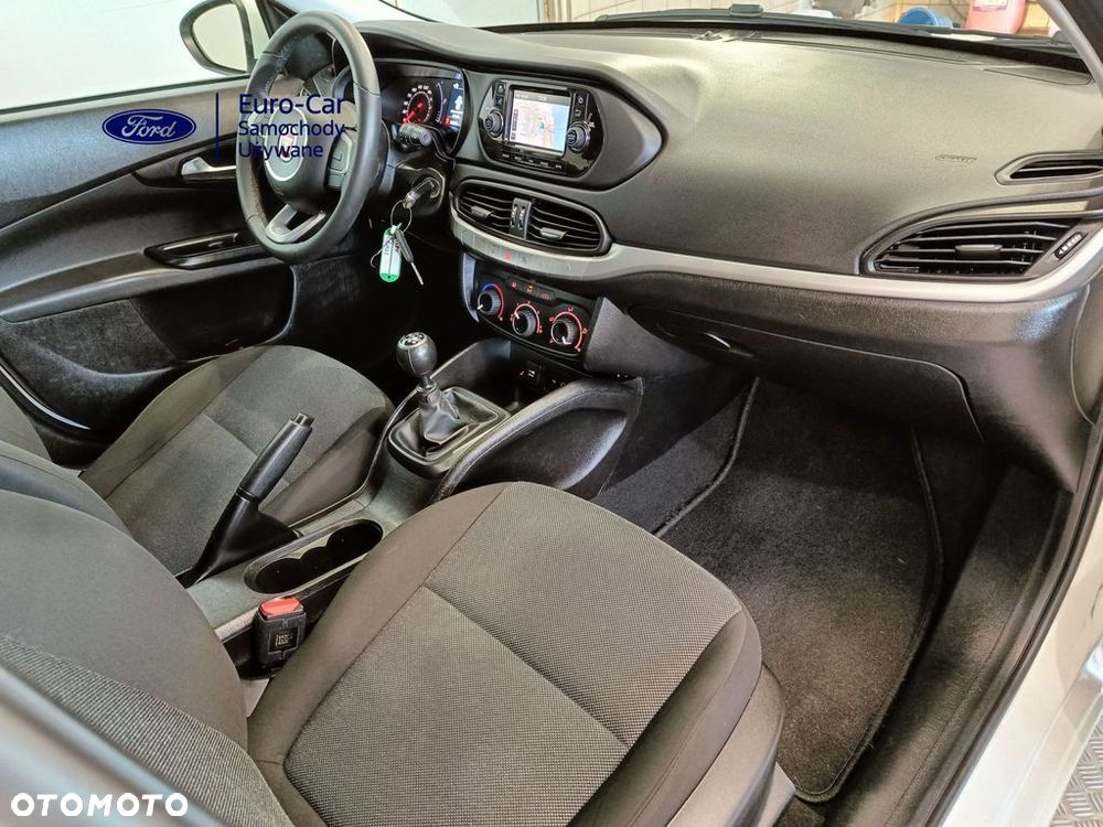 Fiat Tipo 1.4 16v Lounge EU6d - 15