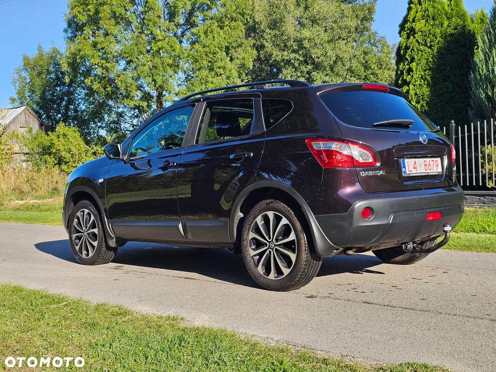 Nissan Qashqai 1.6 dCi 4 x 4 DPF Start/Stop 360 - 2