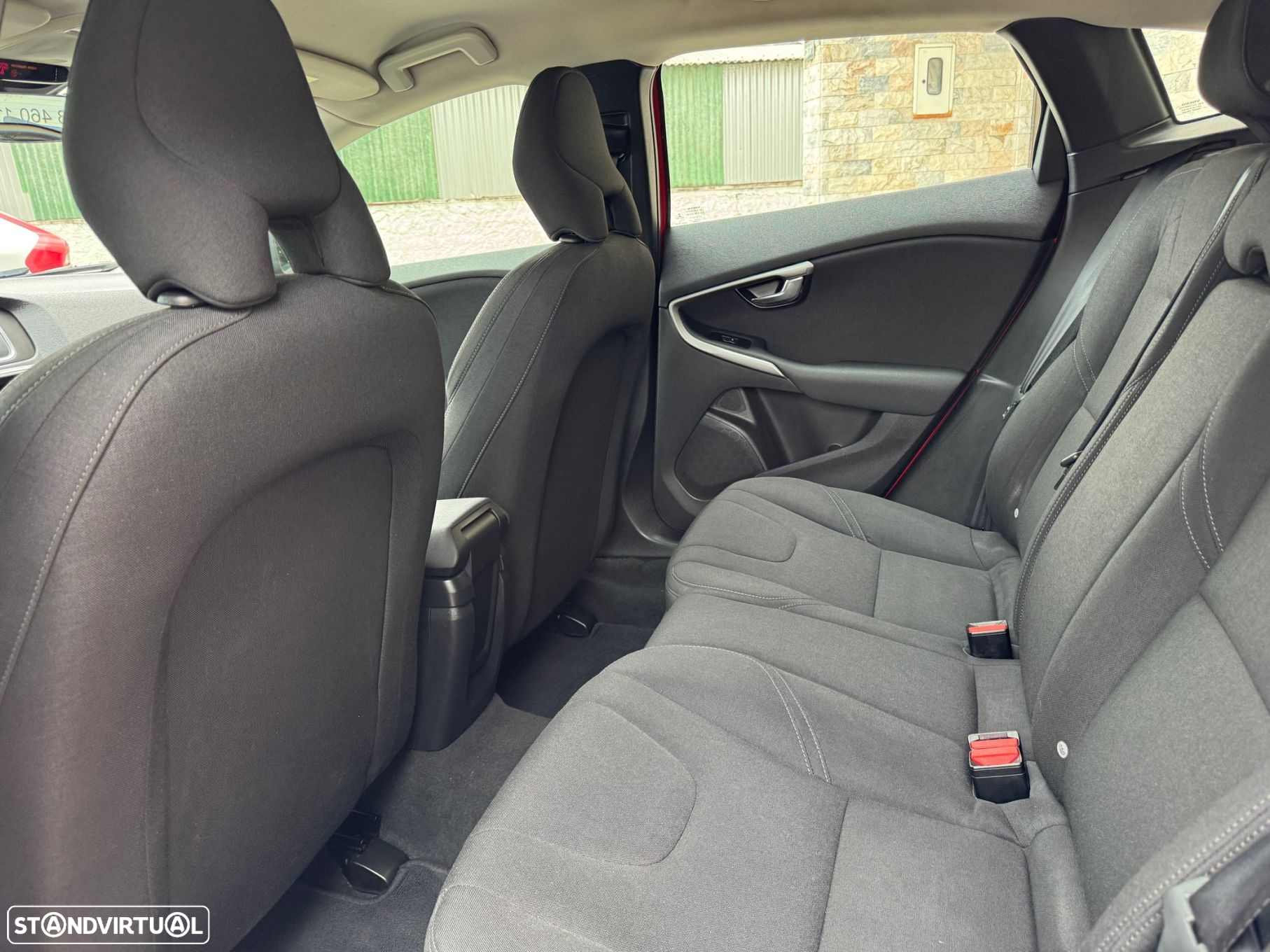 Volvo V40 2.0 D2 Momentum - 15