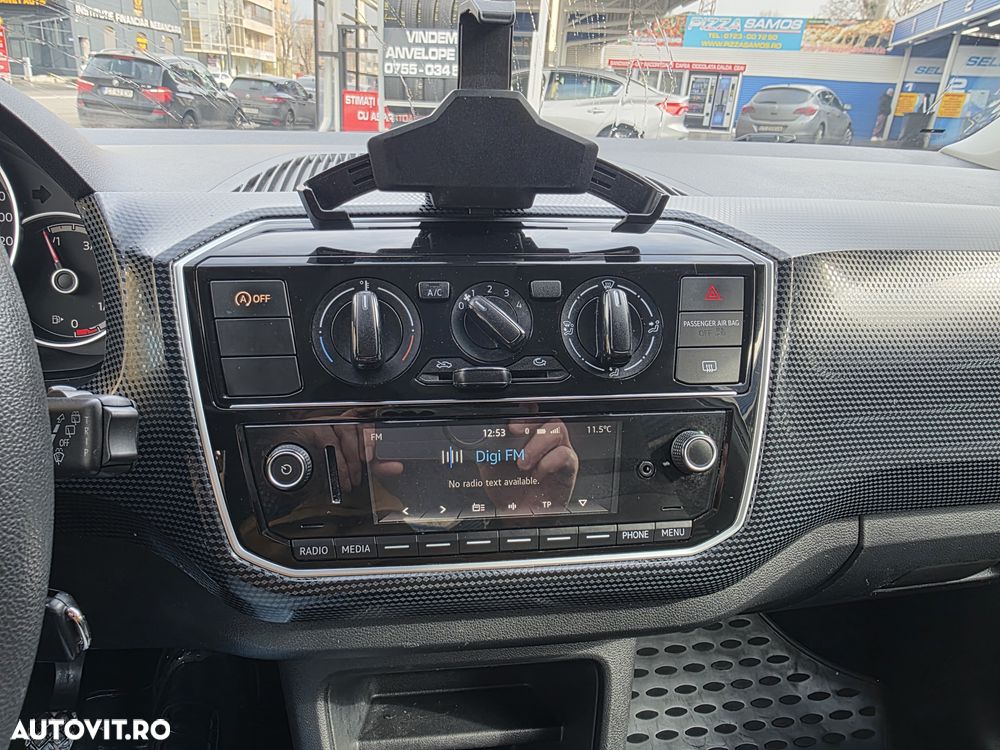 Volkswagen up! - 9