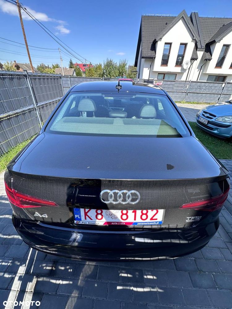 Audi A4 Limousine - 9
