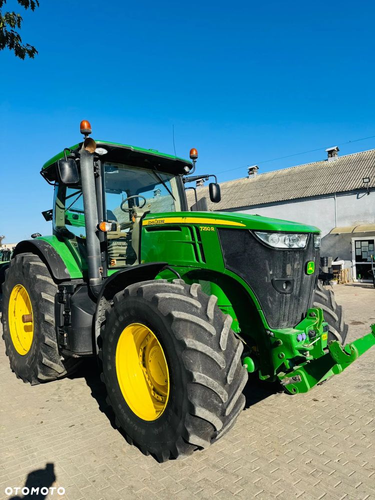 John Deere 7250R - 5