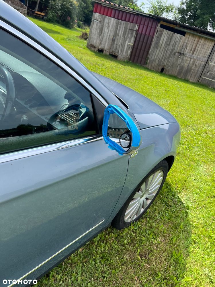 Volkswagen Passat 2.0 TDI DPF Highline - 18