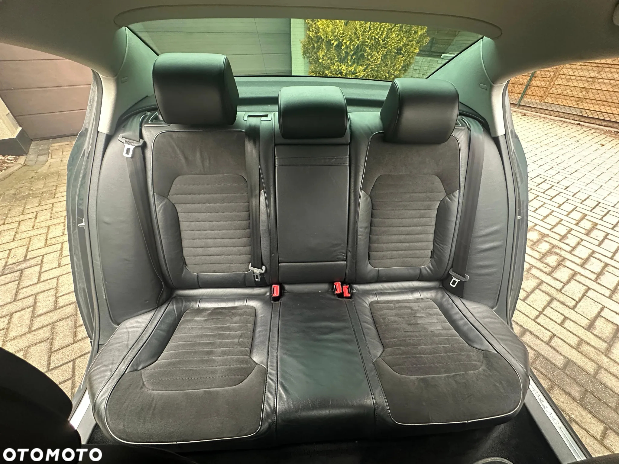 Volkswagen Passat 1.8 TSI Highline - 23