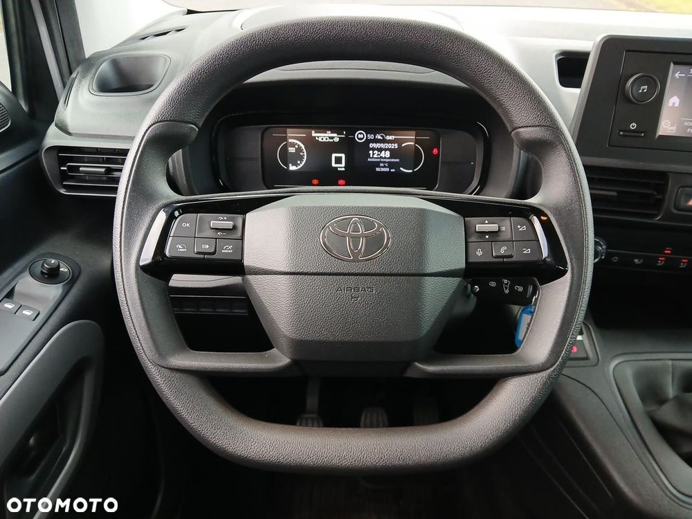 Toyota Proace City Verso 1.5 D-4D Business - 30