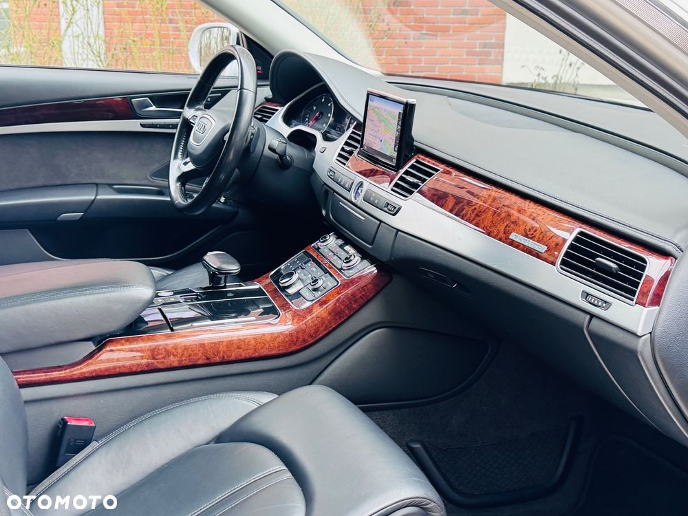 Audi A8 4.2 TDI DPF quattro tiptronic - 26