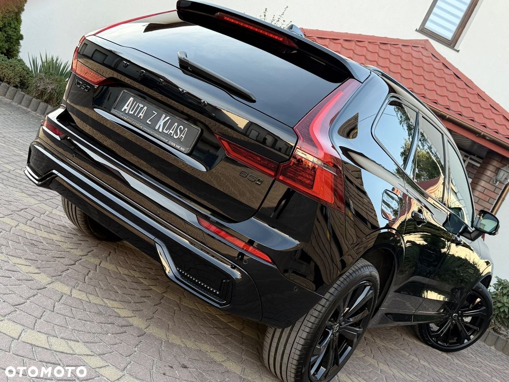 Volvo XC 60 B5 B AWD Ultimate Dark - 6