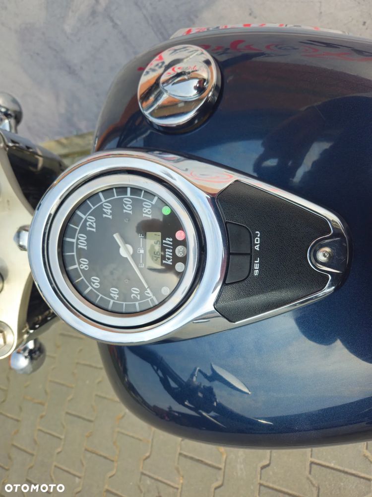 Suzuki VL 800 Volusia - 31