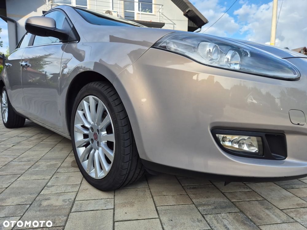 Fiat Bravo 1.4 T-Jet 16V Dynamic - 20