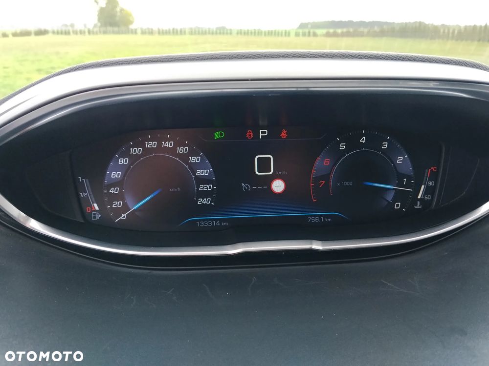 Peugeot 3008 1.6 THP Active S&S EAT6 - 34