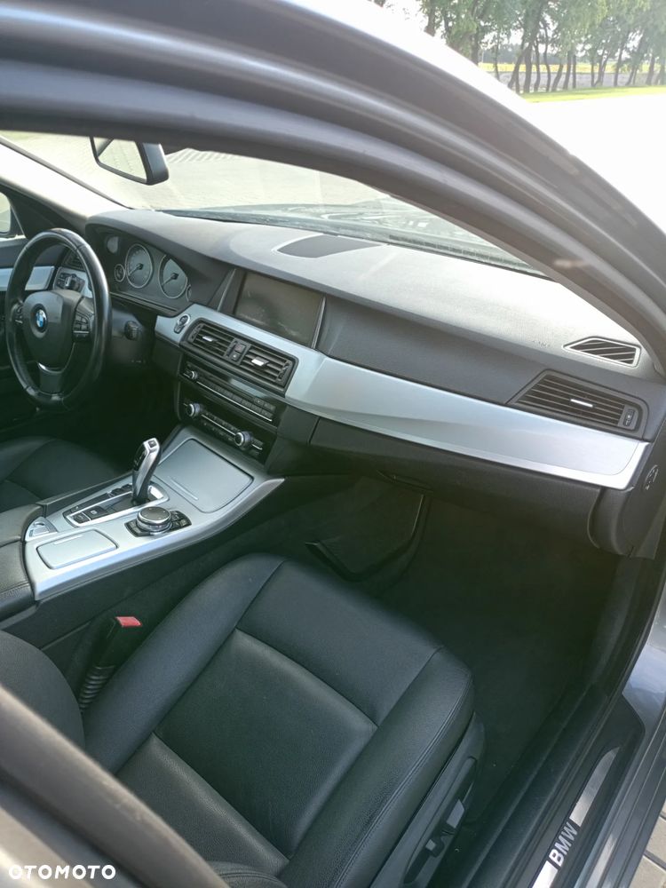 BMW Seria 5 518d Business Edition - 35