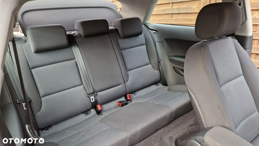 Audi A3 3-drzwiowe 1.6 TDI Attraction - 13