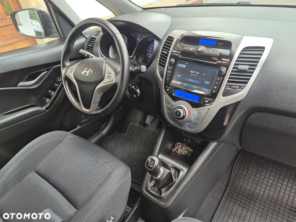 Hyundai ix20 1.6 blue YES Gold - 11