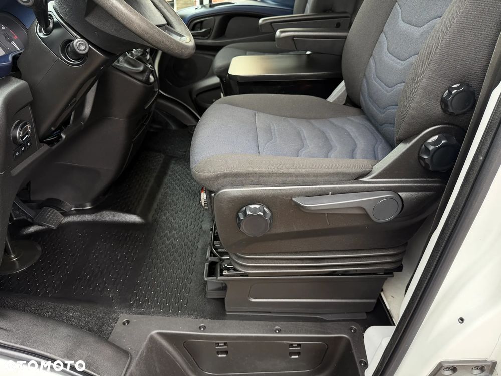 Iveco Daily L4H2 Bliźniaki HI-MATIC - 29