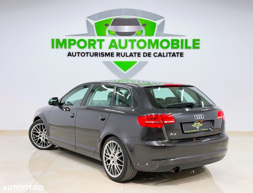 Audi A3 Sportback 1.6 Ambiente - 13