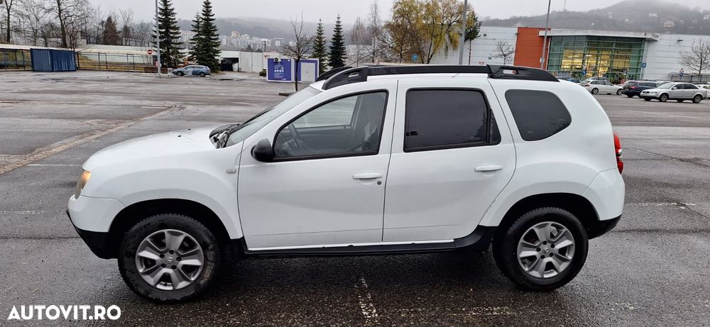 Dacia Duster 1.5 dCi 4x4 Laureate - 4